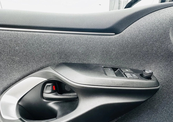 Toyota Yaris cena 67800 przebieg: 62334, rok produkcji 2020 z Gdańsk małe 154